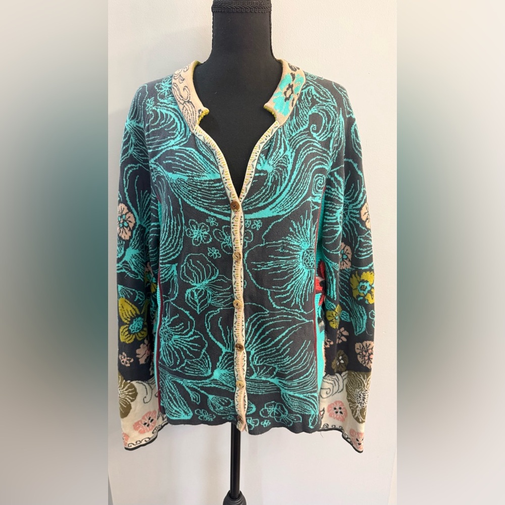 IVKO Floral Jacquard Knit Cardigan Sz EU42/M Bold Art Embroidered Sweater
